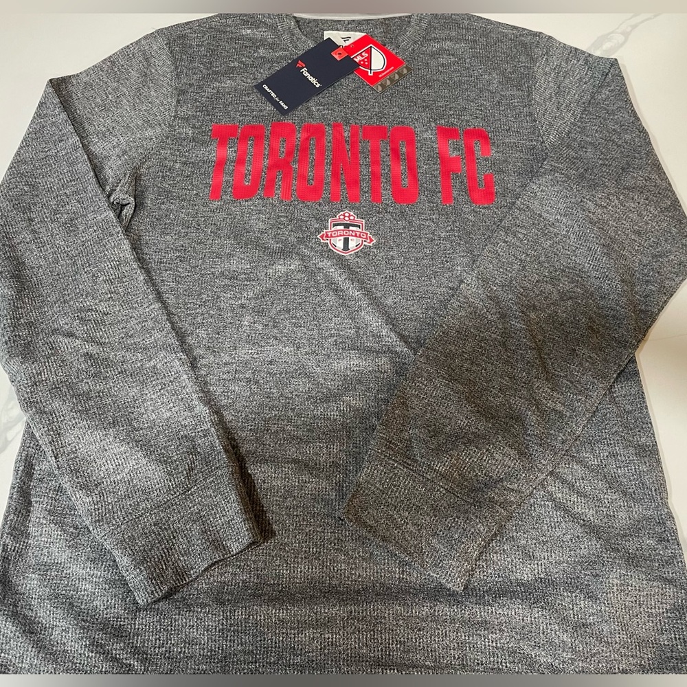 Toronto FC MLS Men’s Long Sleeve (Medium) Retails For $60